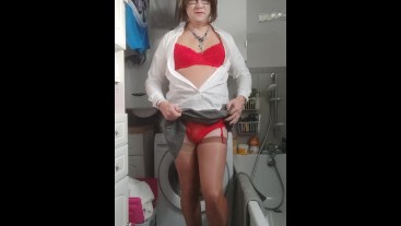 Patty crosdresser Red lingerie