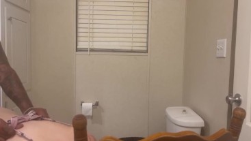 BREAKING IN OUR NEW BATHROOM WITH DEEP BBC BACKSHOTS!! 