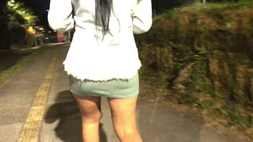 😅skinny pretty piss in public after party comment if you like it💦