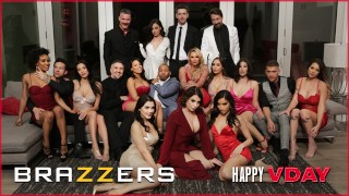Brazzers - Nothing Is Better Than The Biggest Orgy Of All Time With to Talents Giving Their All In